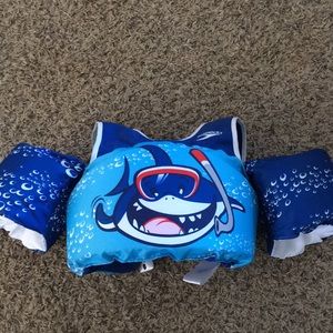 Kids Speedo life vest